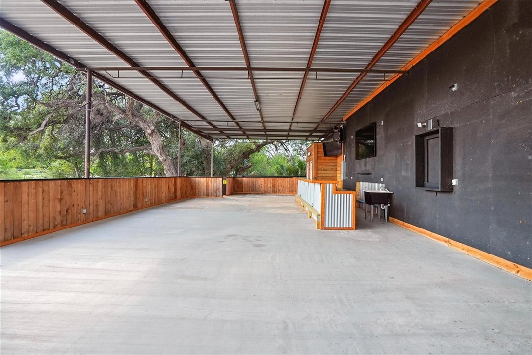 1004 Catholic Cemetery Property Photo 32