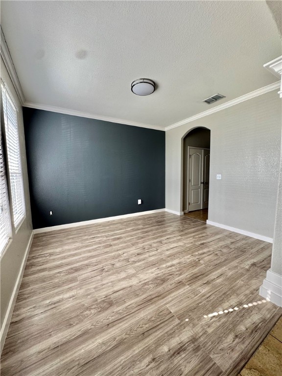 322 Pacific Dr Property Photo 4