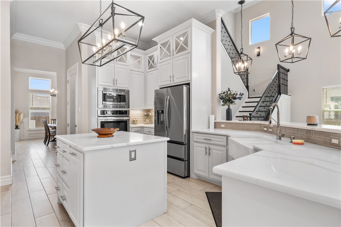 8137 Berenstain Dr Property Photo 14