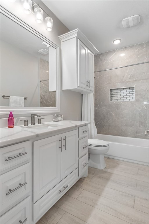 8137 Berenstain Dr Property Photo 24