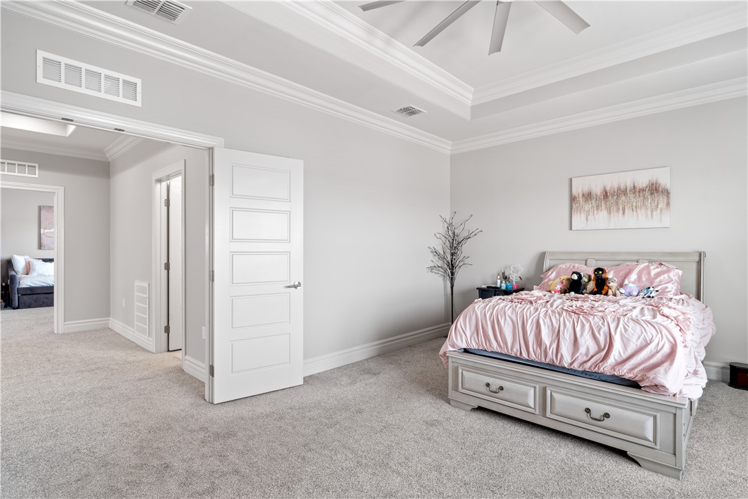 8137 Berenstain Dr Property Photo 28