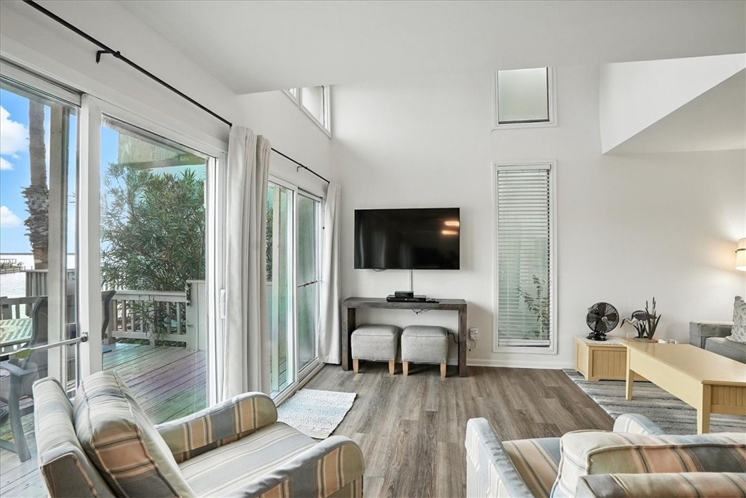 14300 Aloha St 135 Property Photo 6