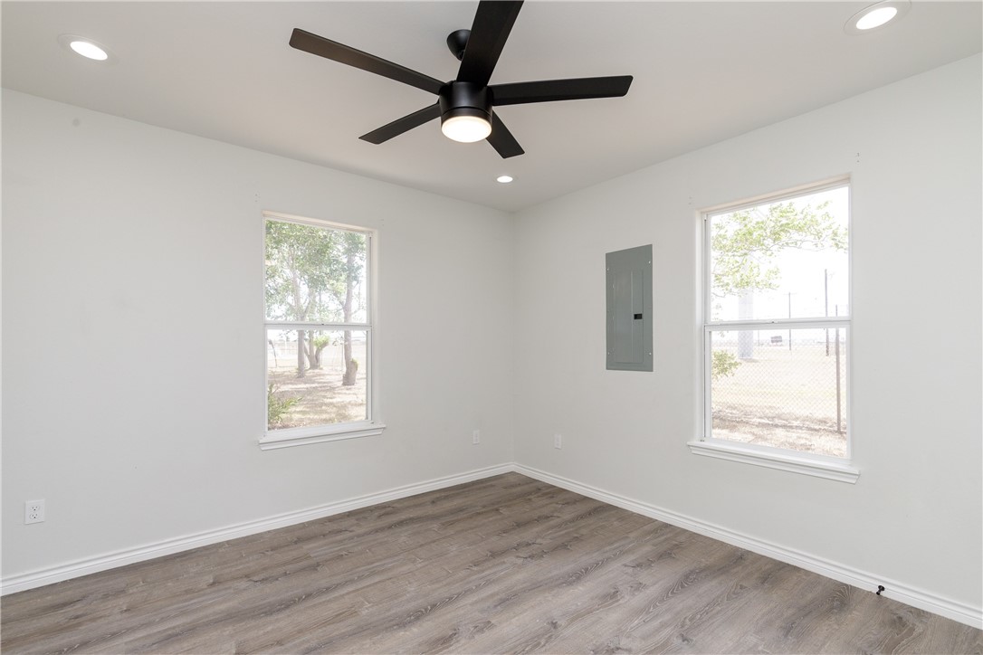 3957 Callicoatte Property Photo 20