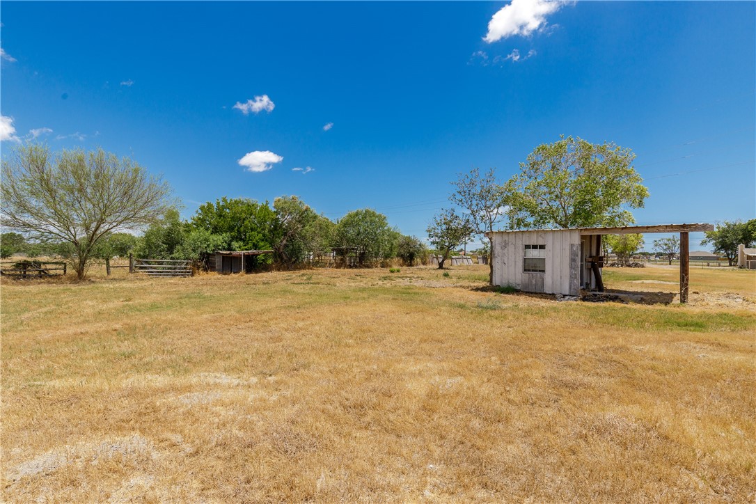 3957 Callicoatte Property Photo 34