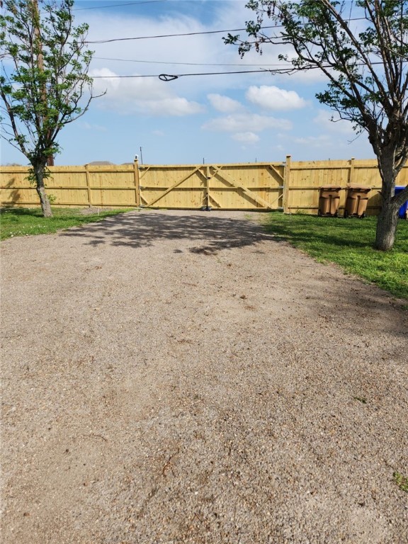 3957 Callicoatte Property Photo 38