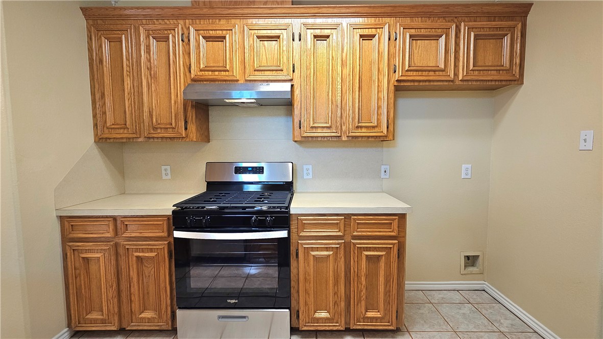 2565 Crestlea Dr Property Photo 12