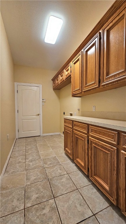 2565 Crestlea Dr Property Photo 27