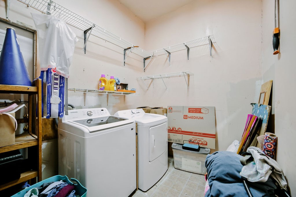 3003 Sunset Dr Property Photo 7