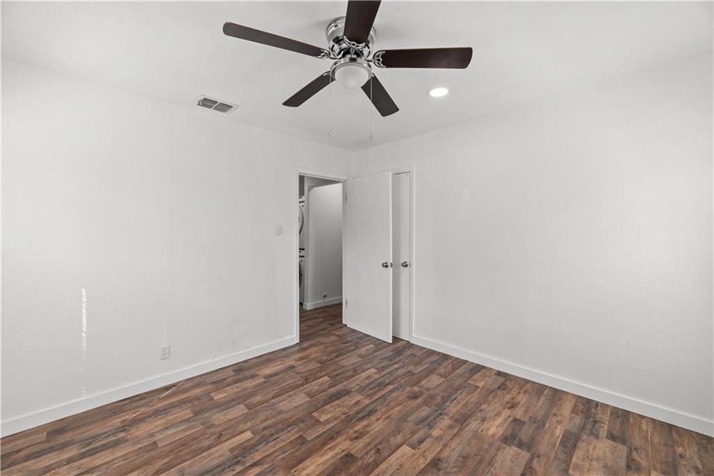 2009 Hudson St Property Photo 16