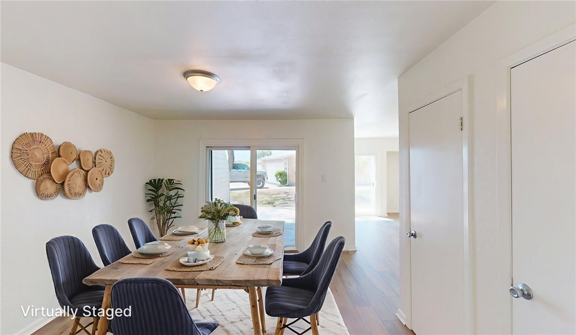 830 Cliff Dr 18 Property Photo 9