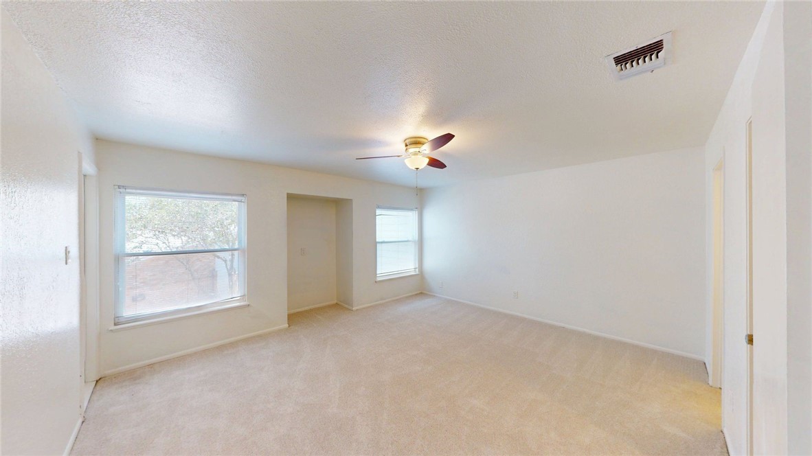 830 Cliff Dr 18 Property Photo 18