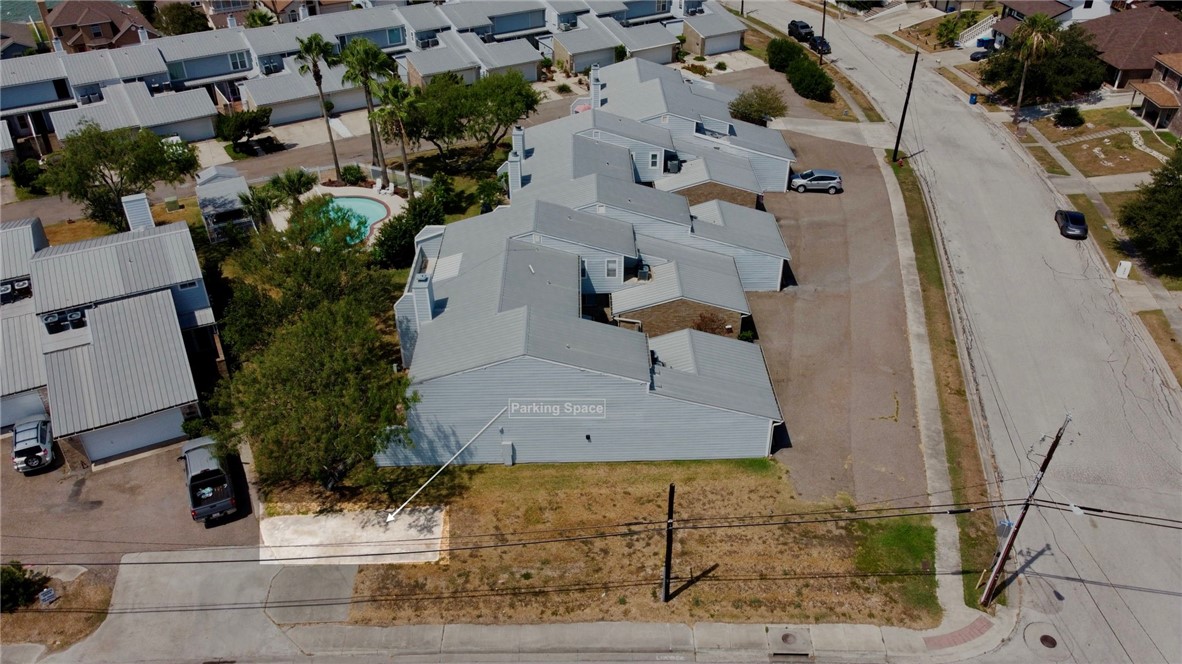 830 Cliff Dr 18 Property Photo 39