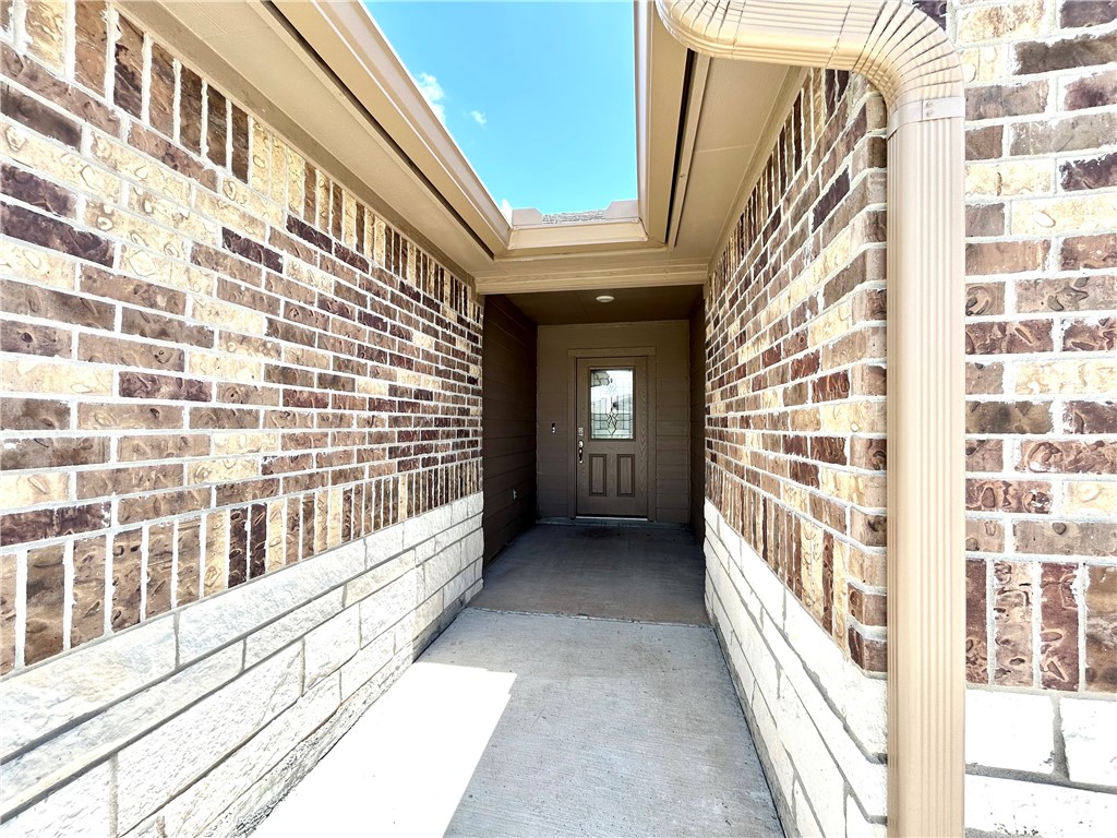 1341 Trent Park Property Photo 2