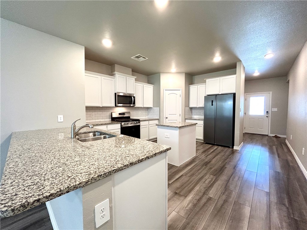 1341 Trent Park Property Photo 12