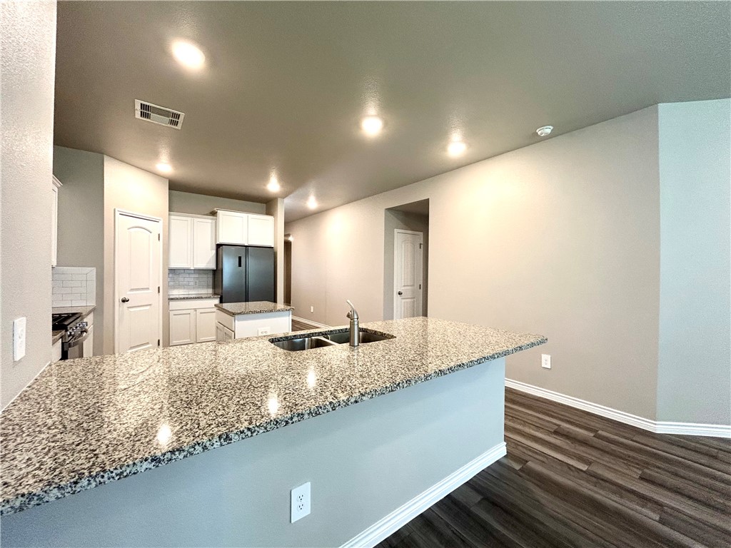 1341 Trent Park Property Photo 13