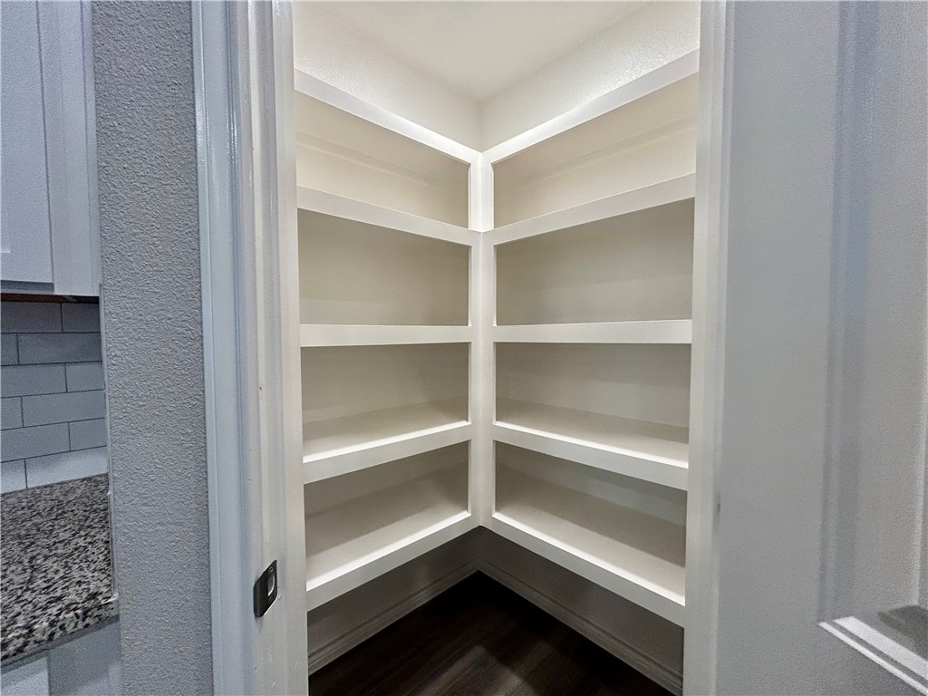 1341 Trent Park Property Photo 14