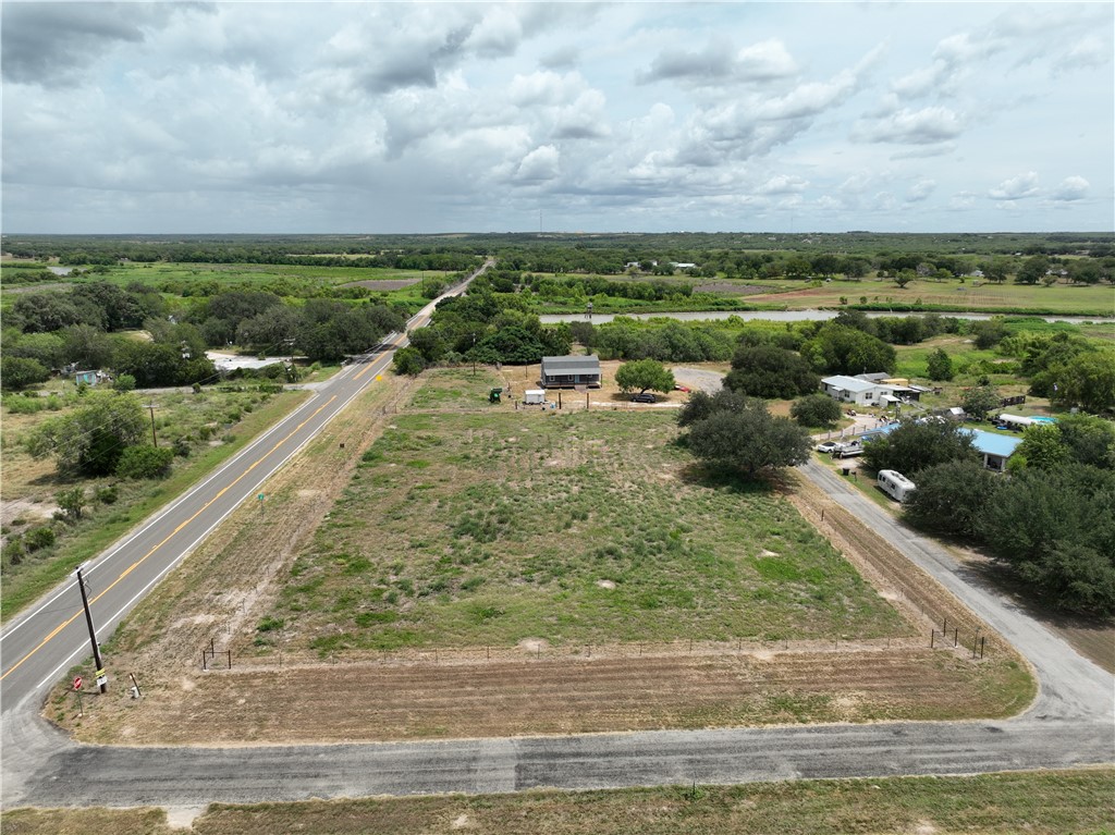 102 Clover Lane Property Photo 25