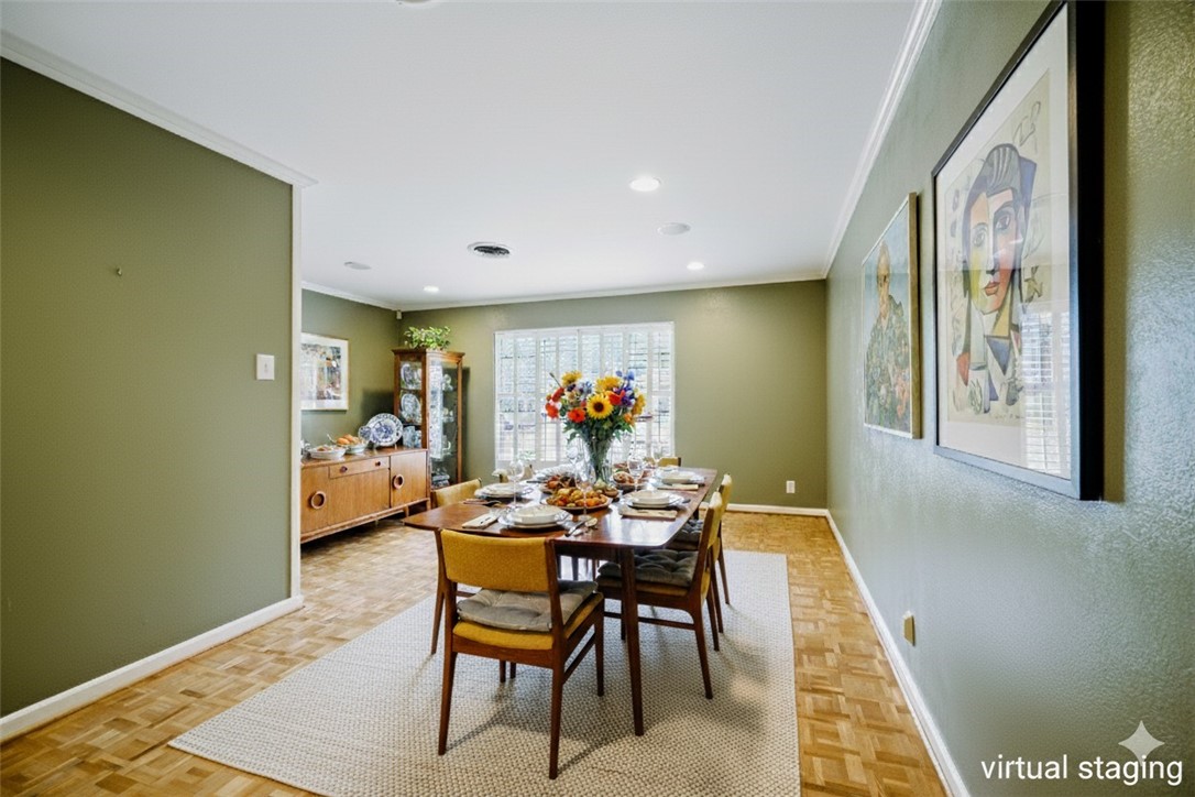 750 Bradshaw Dr Property Photo 7