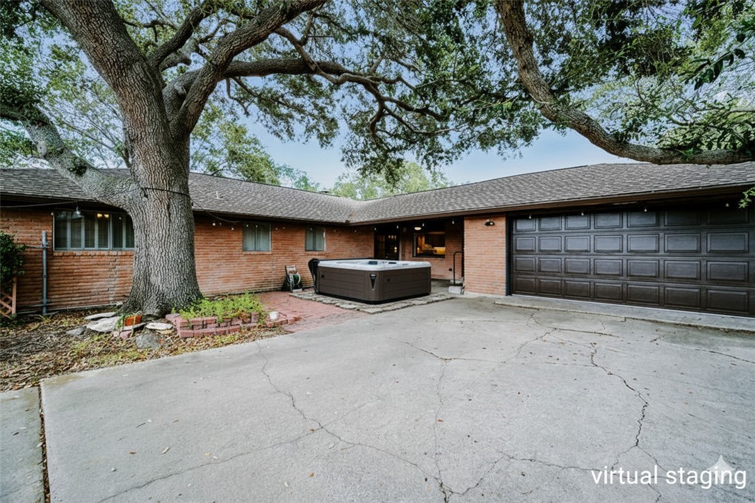 750 Bradshaw Dr Property Photo 31