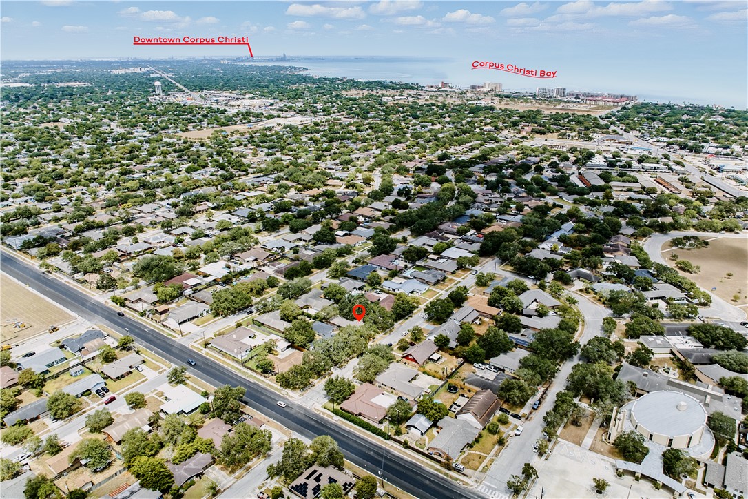 750 Bradshaw Dr Property Photo 38