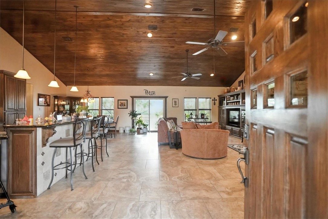 130 County Road 102 Property Photo 2