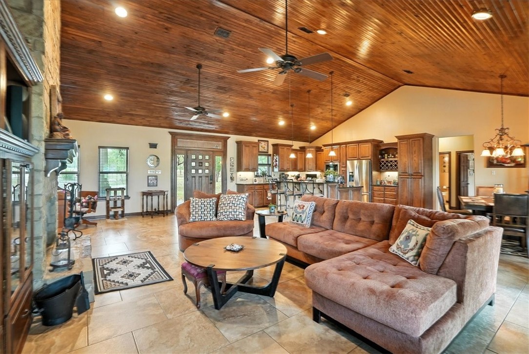 130 County Road 102 Property Photo 6