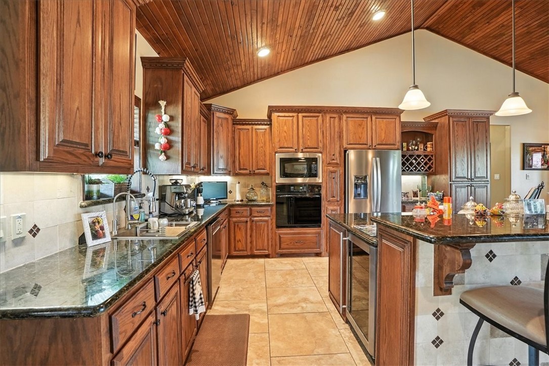 130 County Road 102 Property Photo 12