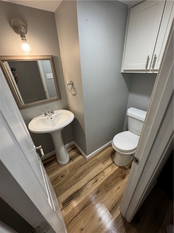 210 Pecos St Property Photo 8