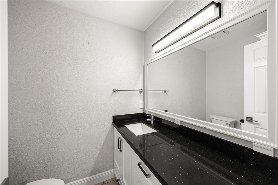 13738 Primavera Dr Property Photo 22