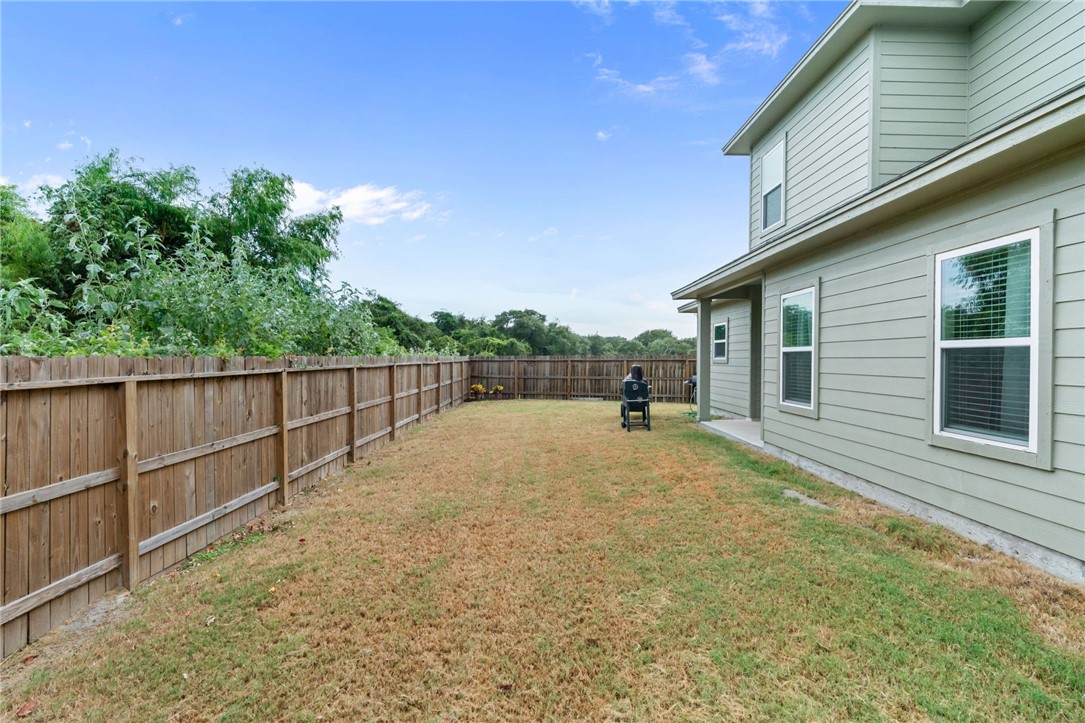 1513 Lisa Ann Dr Property Photo 19