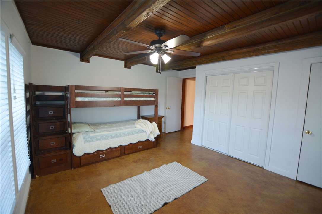 322 Lakeside Dr Property Photo 10