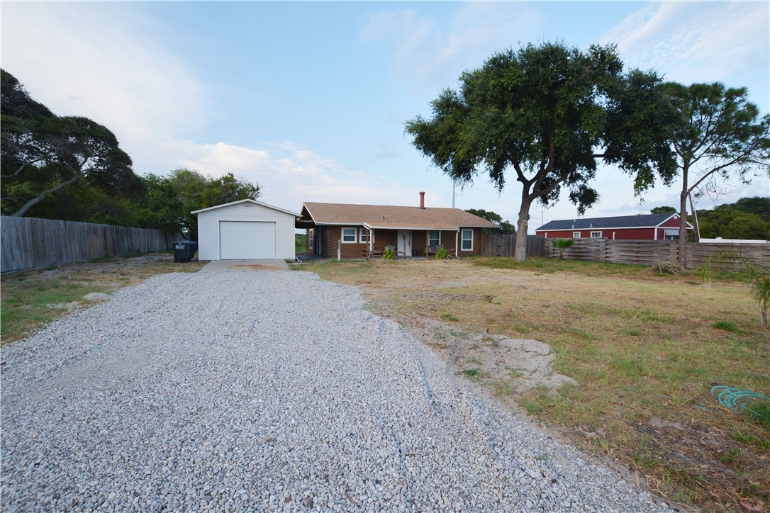 322 Lakeside Dr Property Photo 11