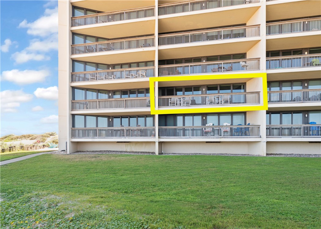 1000 Lantana Dr 209 Property Photo 3