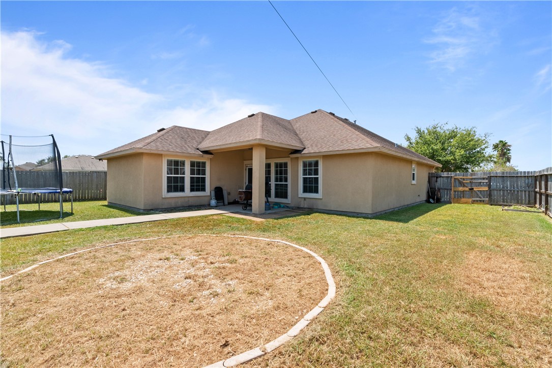 6902 Aaron Dr Property Photo 19