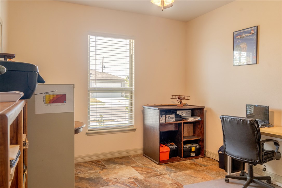 7609 Terrapin Dr Property Photo 15