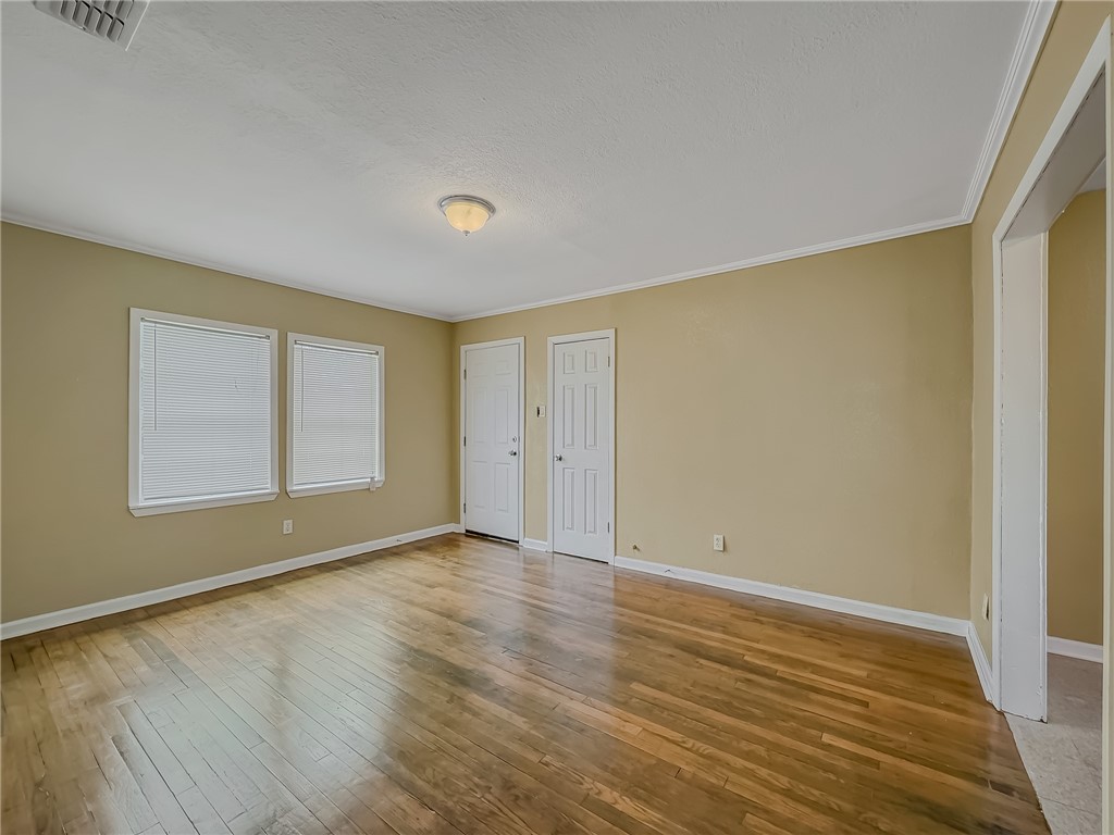 1112 6th St Property Photo 20