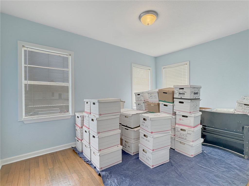 1112 6th St Property Photo 32