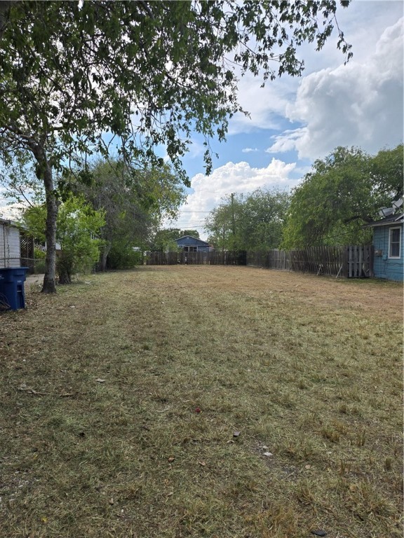 2733 Sabinas St Property Photo 1