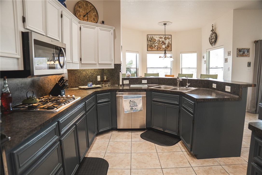 13849 Doubloon St Property Photo 10