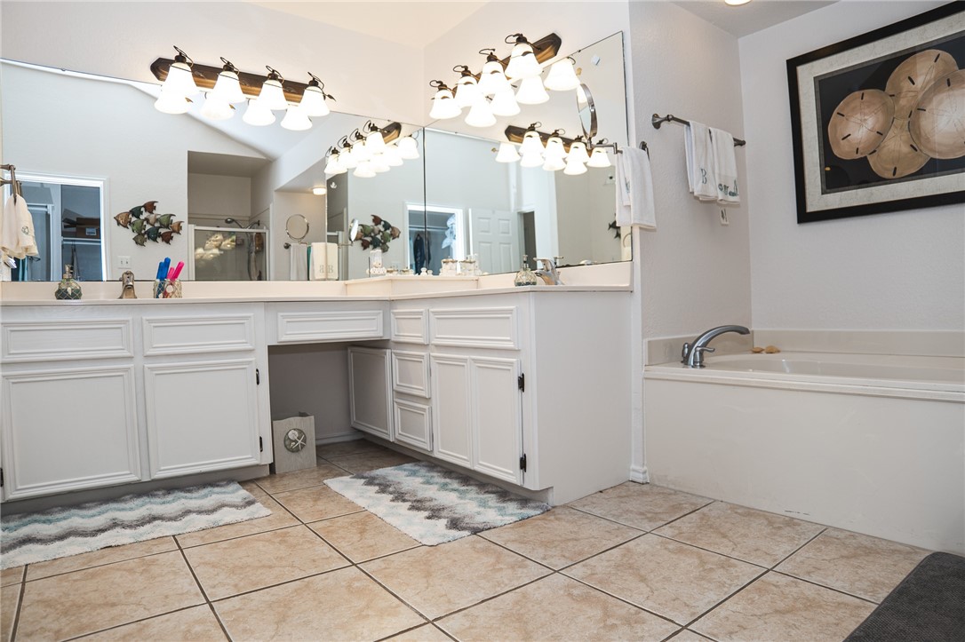 13849 Doubloon St Property Photo 15