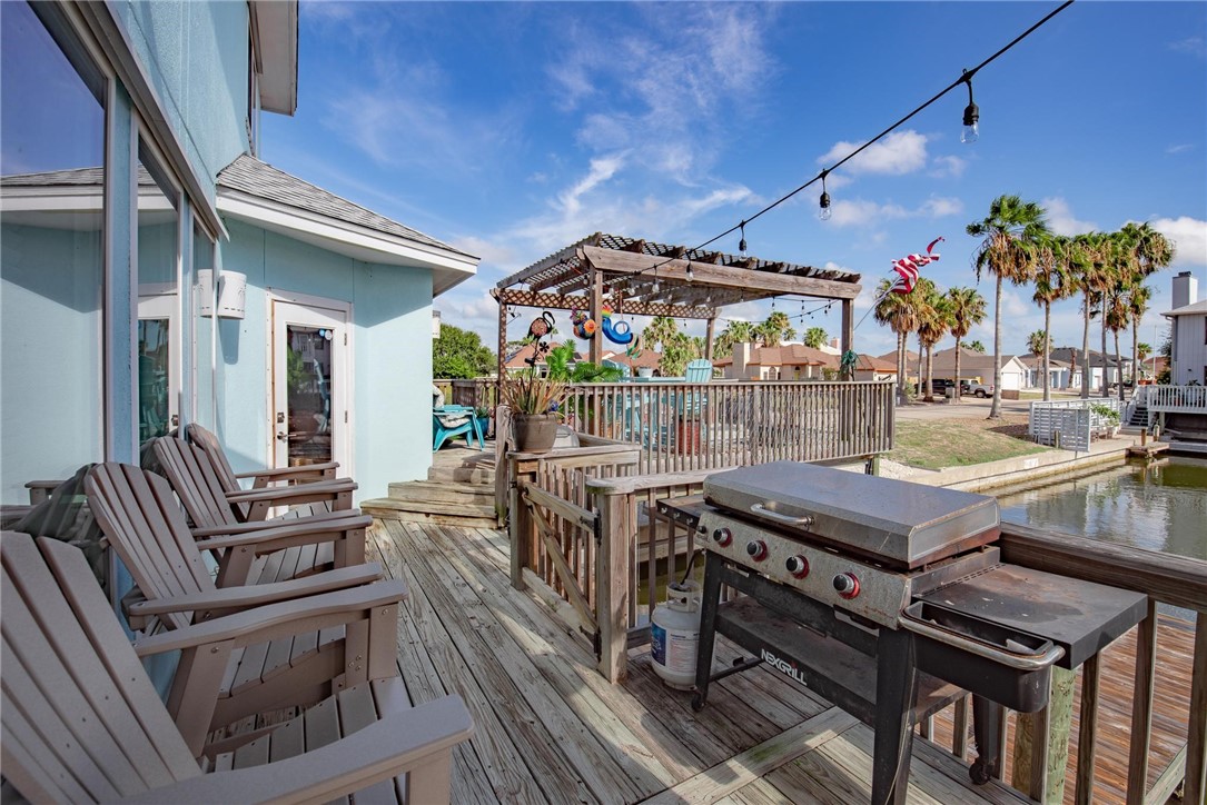 13637 Catamaran Dr Property Photo 28