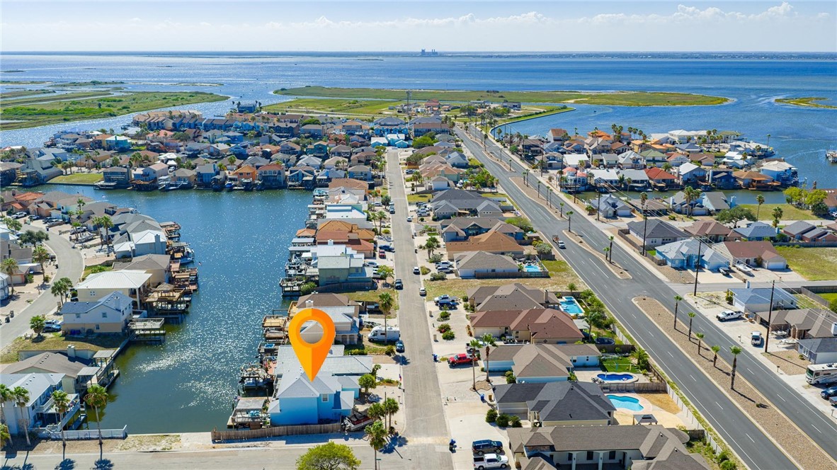 13637 Catamaran Dr Property Photo 38