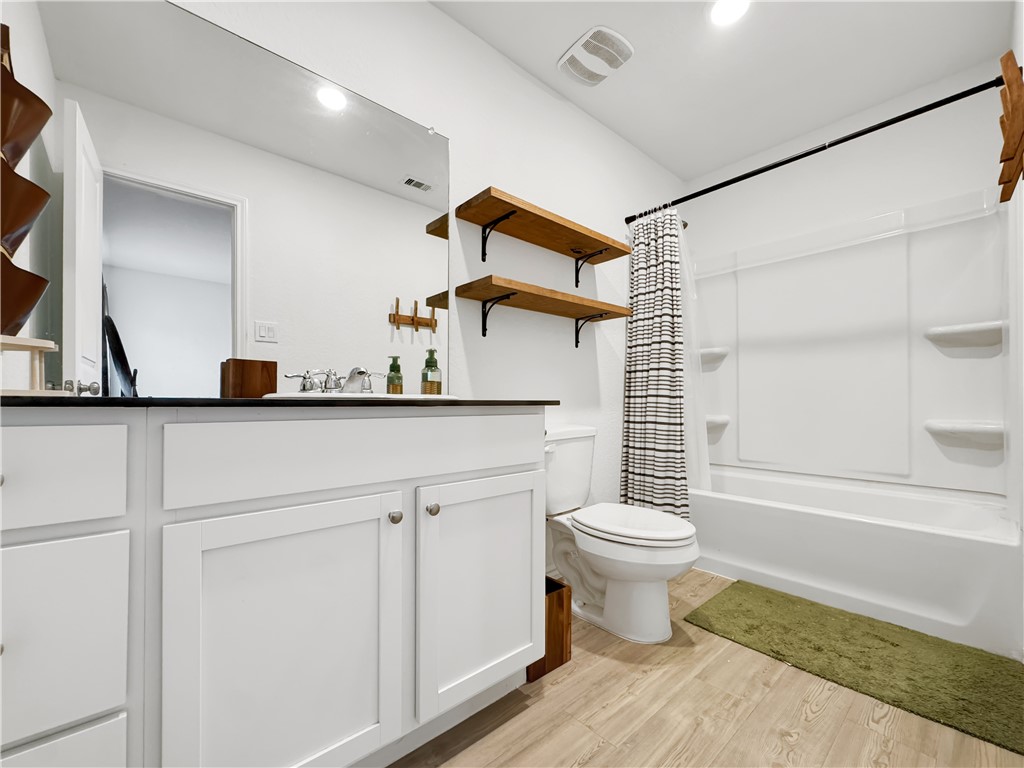 2742 Winterfell St Property Photo 17