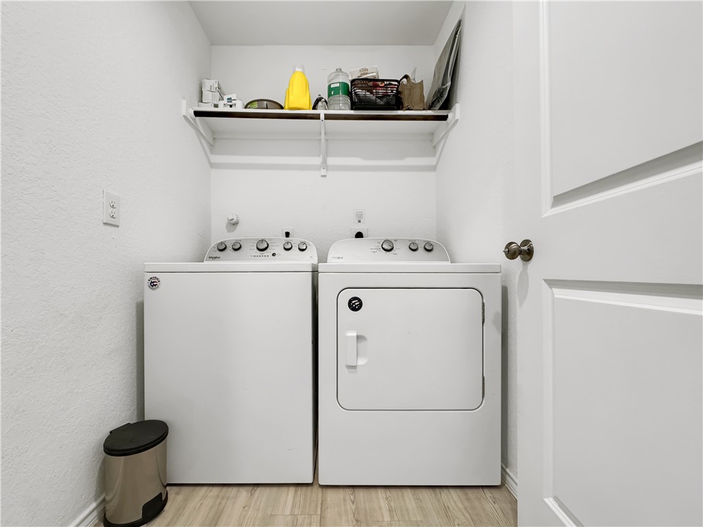 2742 Winterfell St Property Photo 18