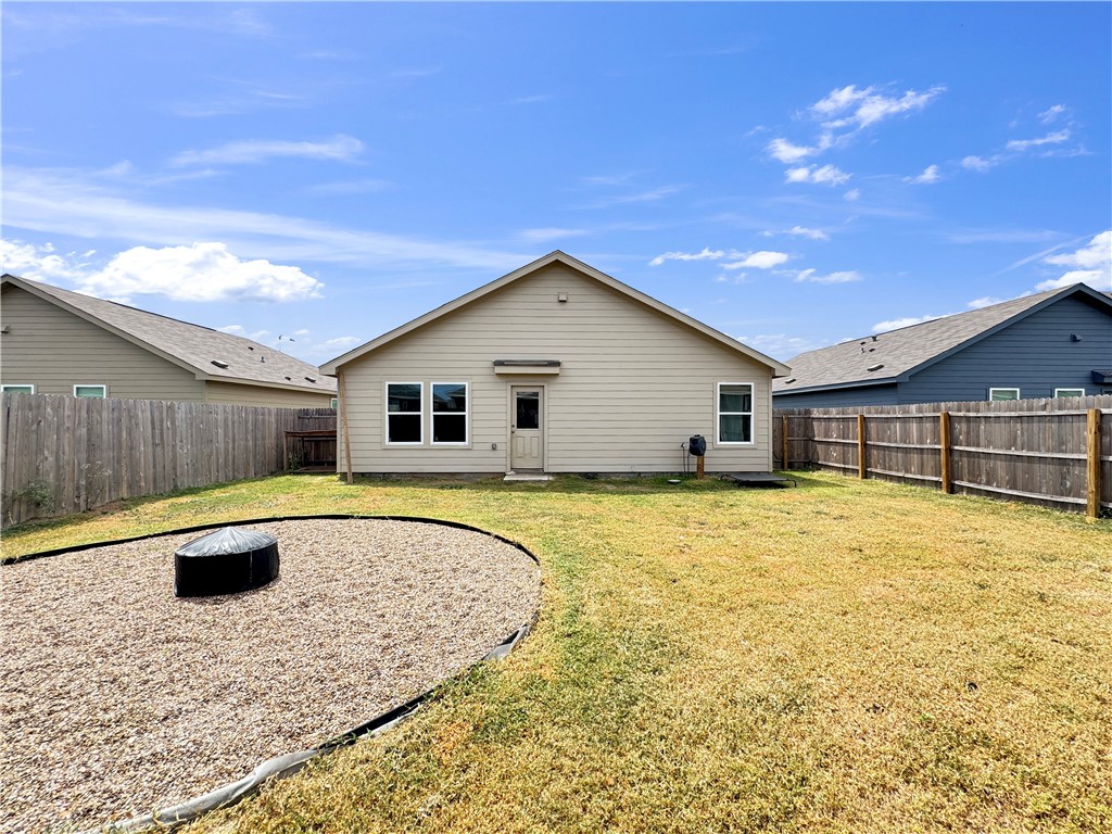 2742 Winterfell St Property Photo 22