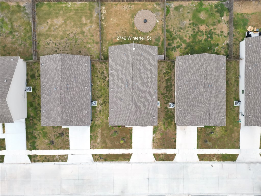 2742 Winterfell St Property Photo 24