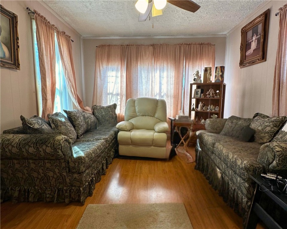 4946 Brandesky Dr Property Photo 3