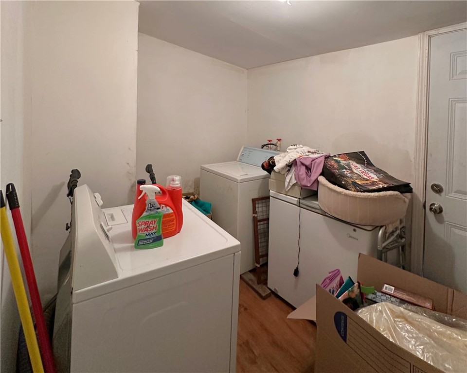 4946 Brandesky Dr Property Photo 10