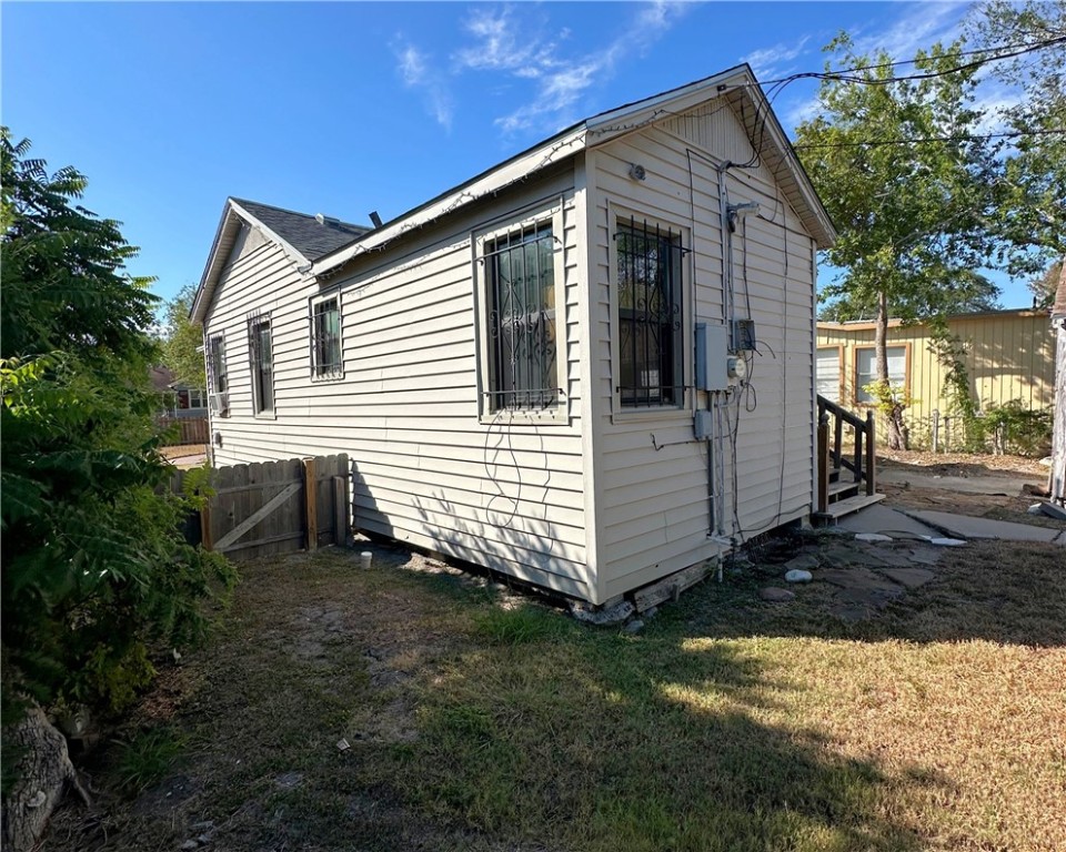 4946 Brandesky Dr Property Photo 13