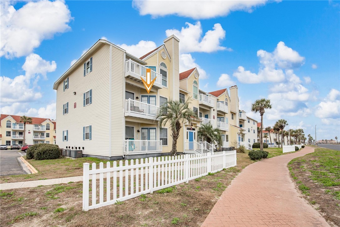 14721 Whitecap Blvd 223 Property Photo 3